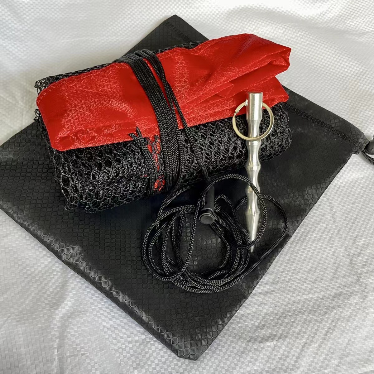 Thicker, 50 cm long, 1.5 m long rope + ground + bag